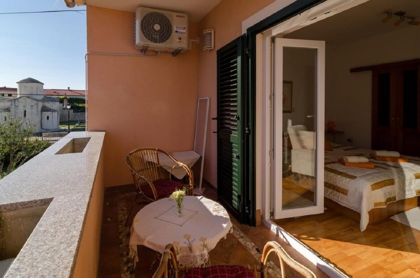 Holiday Home Old Town - Great Location Nin Exterior foto